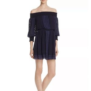 Alice and Olivia Pammy Embroidered Dress Size 6